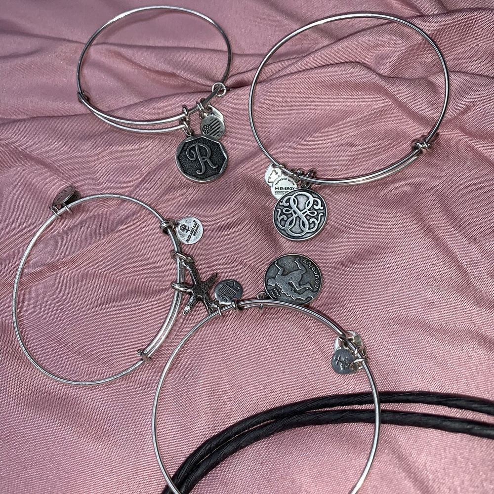 🚫SOLD🚫Alex and Ani Silver Bracelets - Picture 2 of 12